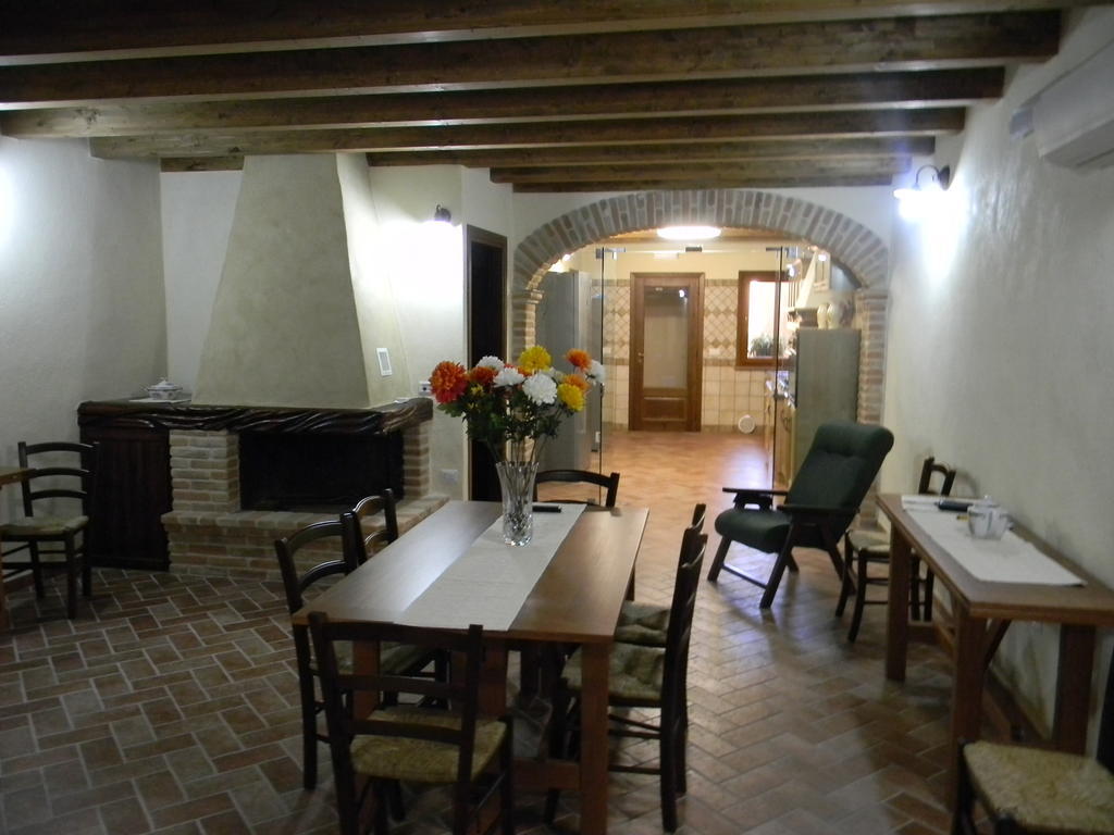 Agriturismo Battaglia Villamassargia Eksteriør billede