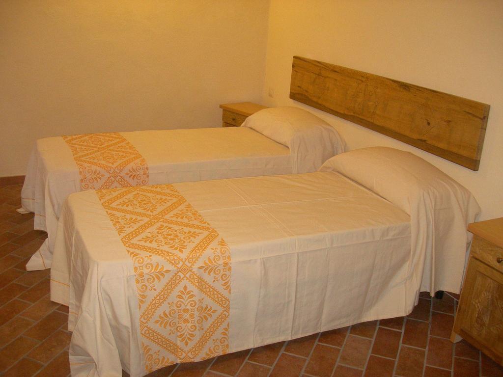Agriturismo Battaglia Villamassargia Eksteriør billede